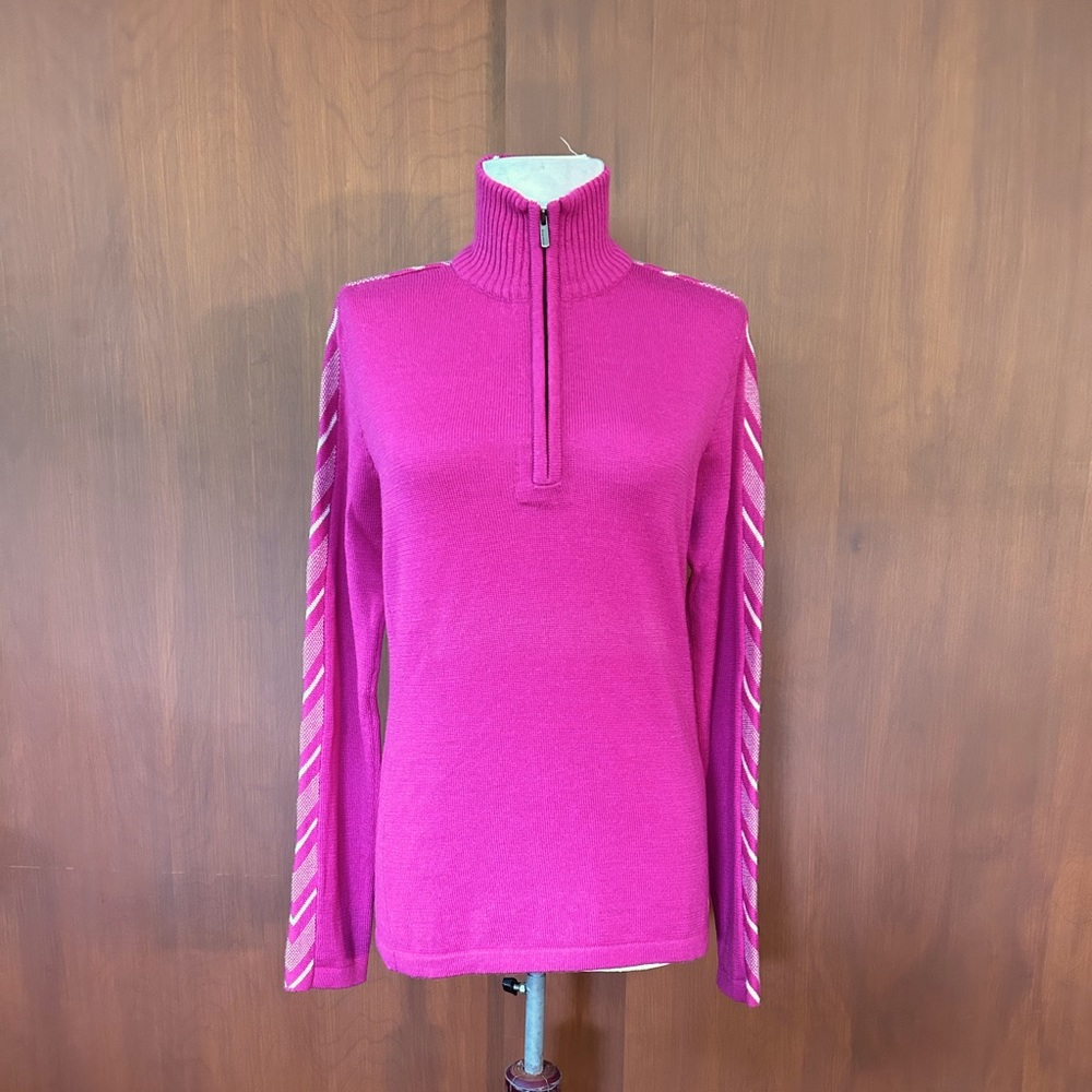 Smartwool pink 1/2 zip sweater 100% soft merino wool. Looks brand new.